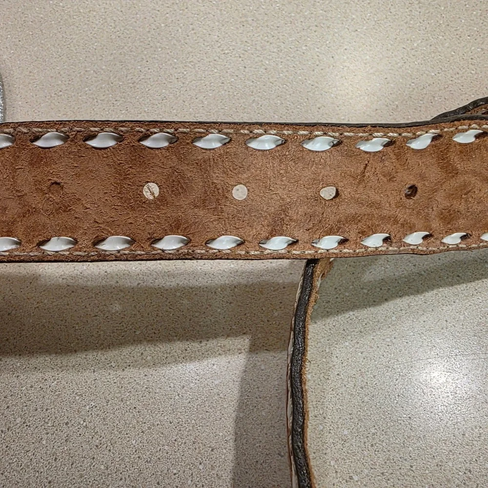Vtg Tooled Leather Belt Mens 40, 1.75